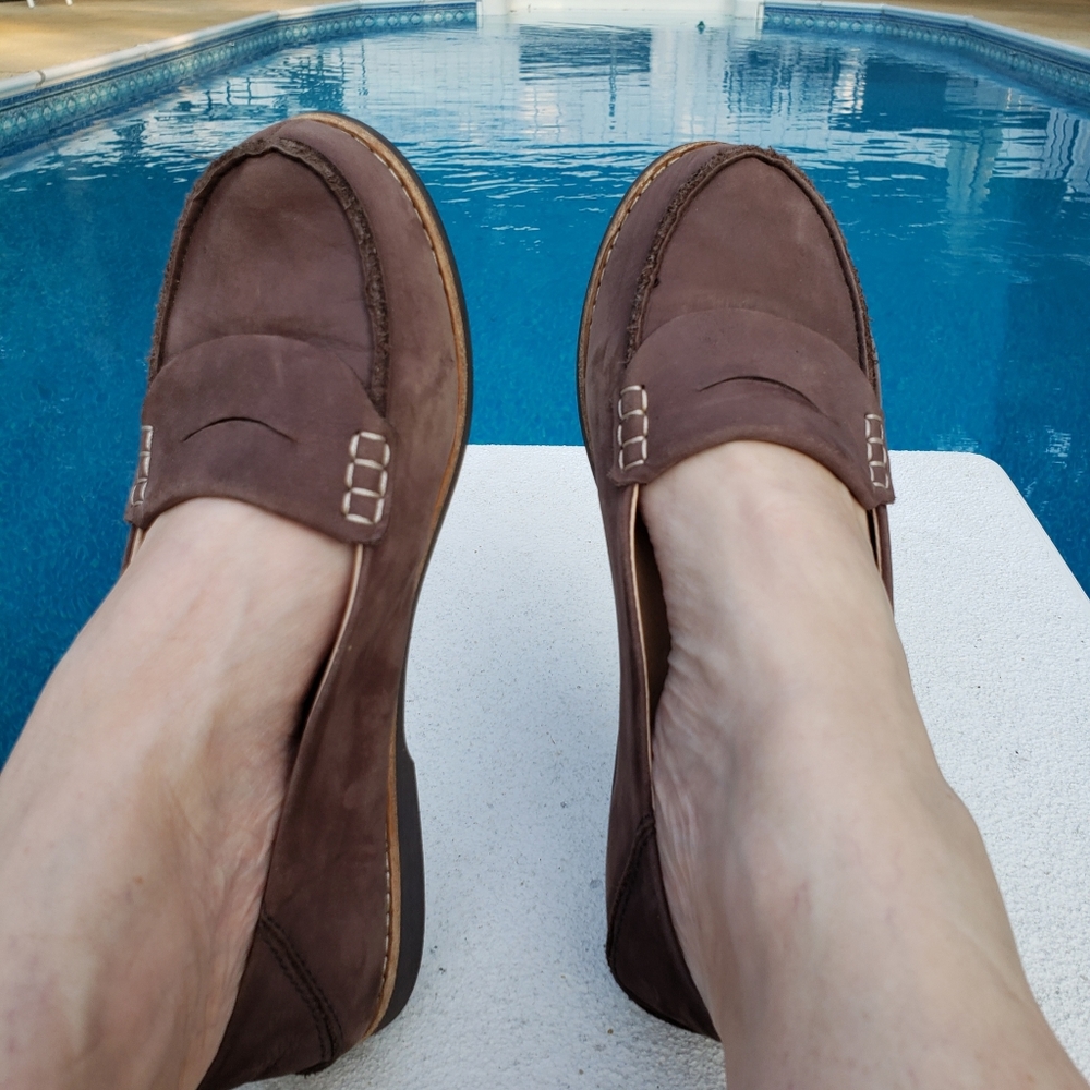 EUC OluKai Women's Brown Suede Penny Loafers - Picture 4 of 10
